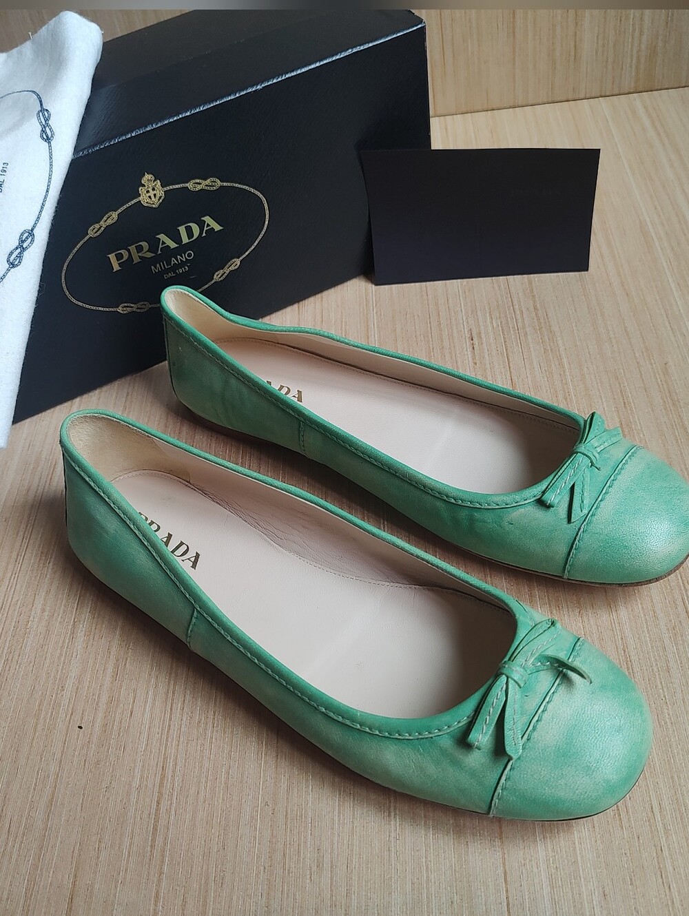 Prada Leather Ballet Flats Green Bow Cap Toe Ombre Flat Shoes Size 38.5